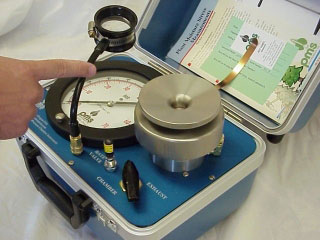 Instrument Mounted Eye Lens